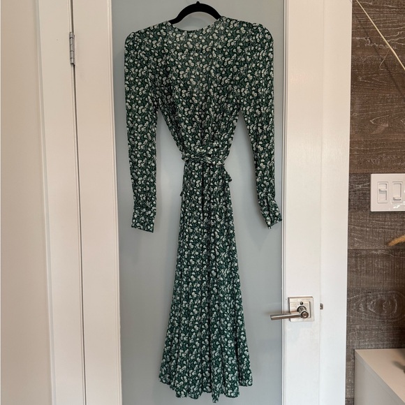 REFORMATION Susanna Wrap Dress - Dark Green Floral Long Sleeve - Picture 10 of 10